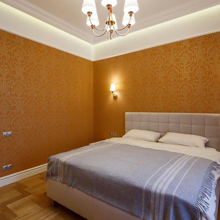 Villa Lido Apartments ยูร์มาลา ภายนอก รูปภาพ