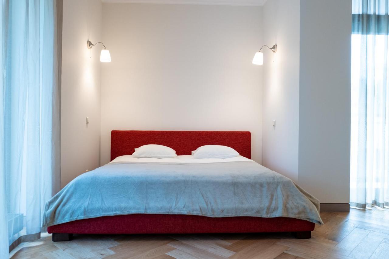 Villa Lido Apartments ยูร์มาลา ภายนอก รูปภาพ