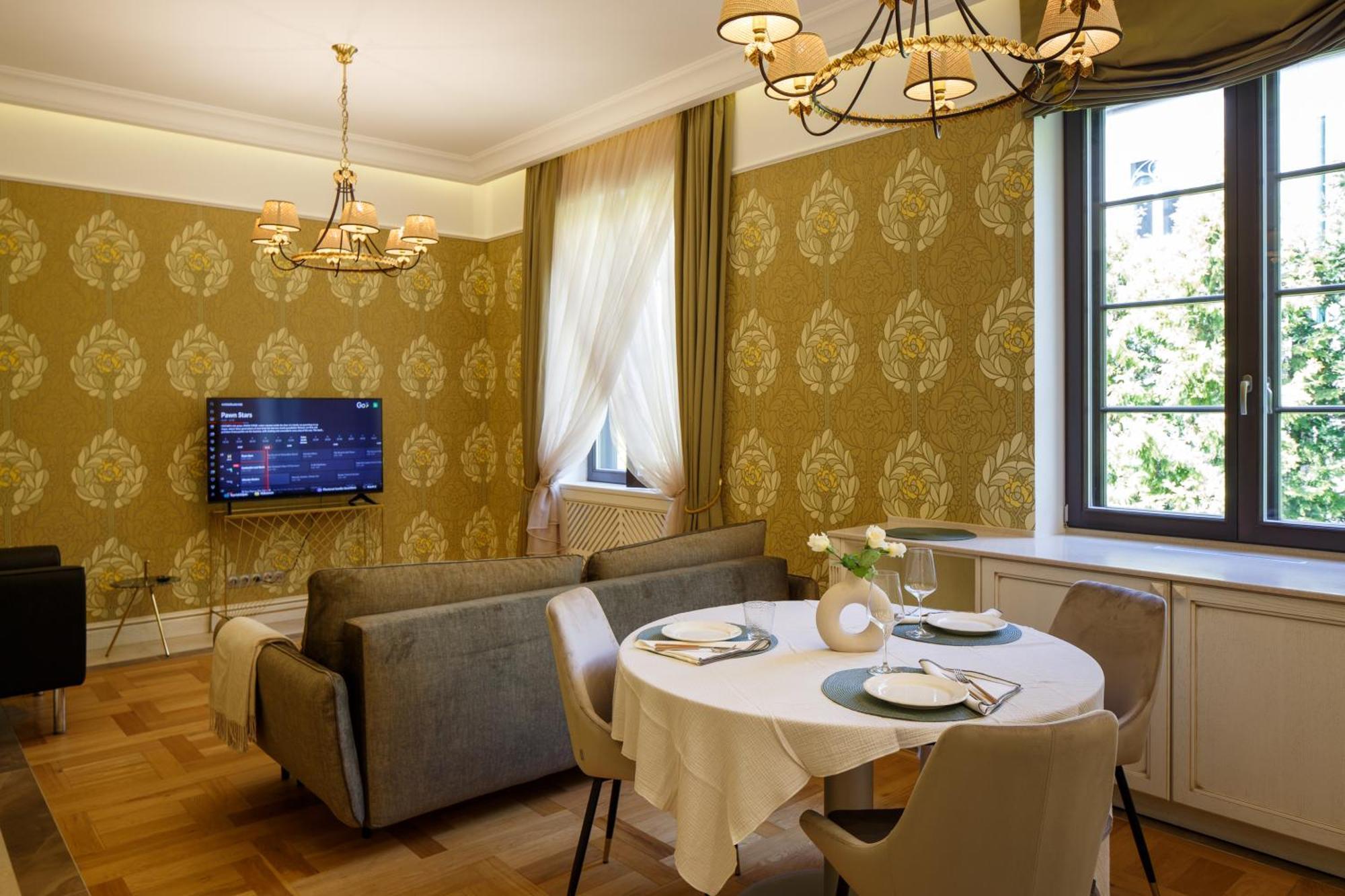 Villa Lido Apartments ยูร์มาลา ภายนอก รูปภาพ