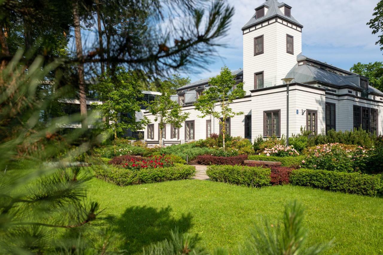 Villa Lido Apartments ยูร์มาลา ภายนอก รูปภาพ